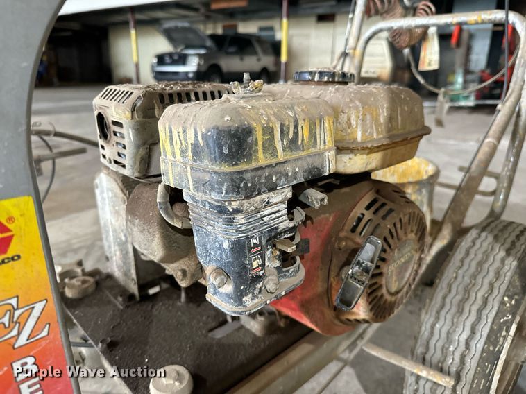 image for item DX1220 Graco paint striper