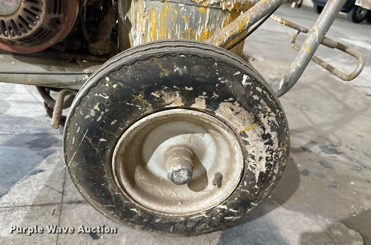 image for item DX1220 Graco paint striper