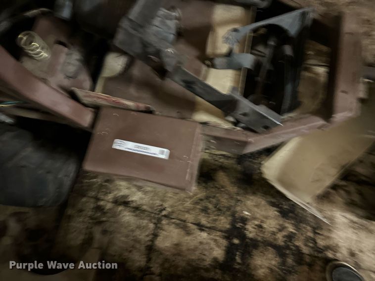 image for item DX1221 (4) Grasshopper 722D ZTR lawn mowers