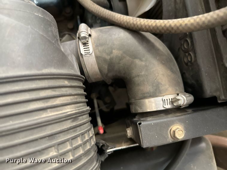 image for item DX1221 (4) Grasshopper 722D ZTR lawn mowers