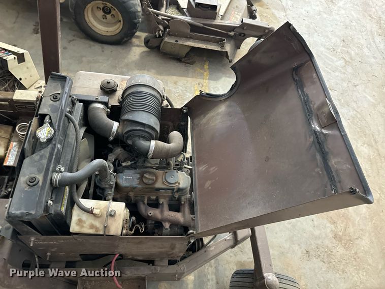 image for item DX1221 (4) Grasshopper 722D ZTR lawn mowers