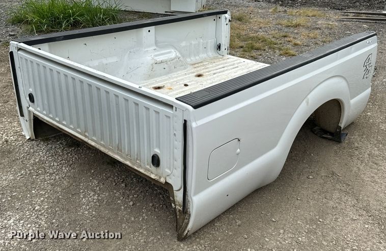 image for item DX1222 Pickup truck bed