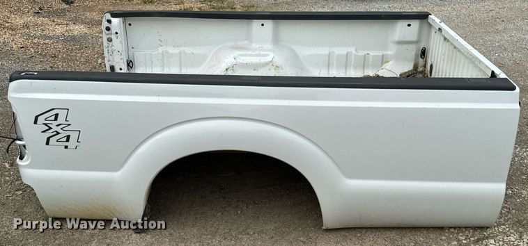 image for item DX1222 Pickup truck bed