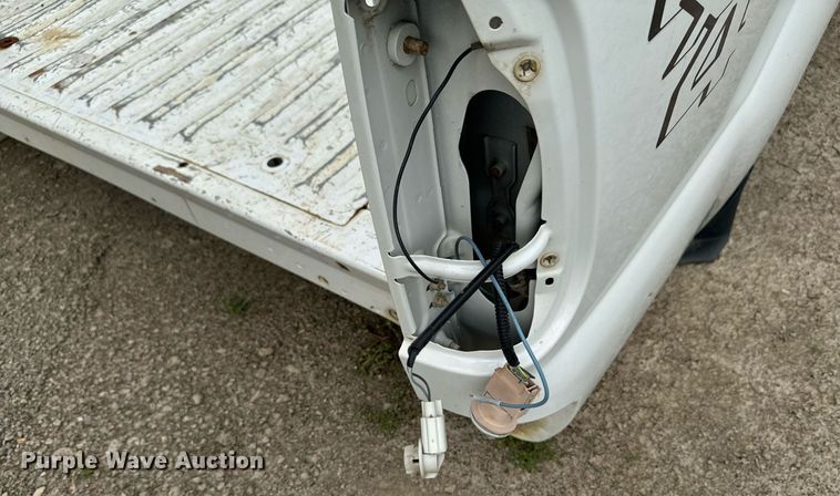 image for item DX1222 Pickup truck bed