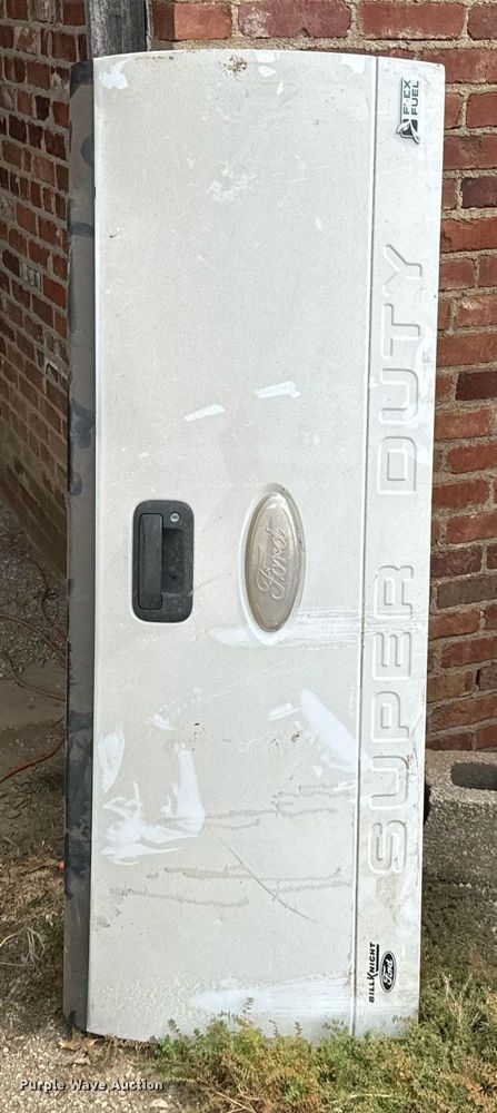 image for item DX1222 Pickup truck bed