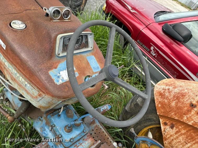 image for item DX1223 Ford 4000 tractor