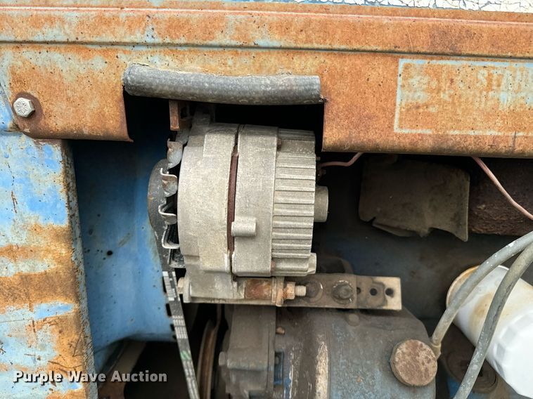 image for item DX1223 Ford 4000 tractor