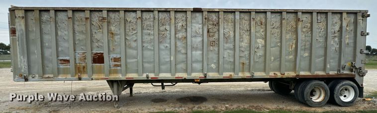 image for item DX1224 2005 STECO SW045100 walking floor trailer