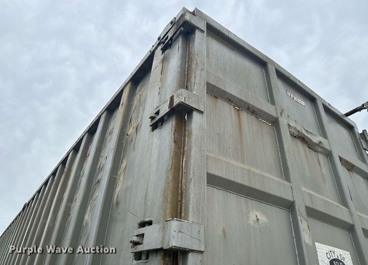 image for item DX1224 2005 STECO SW045100 walking floor trailer