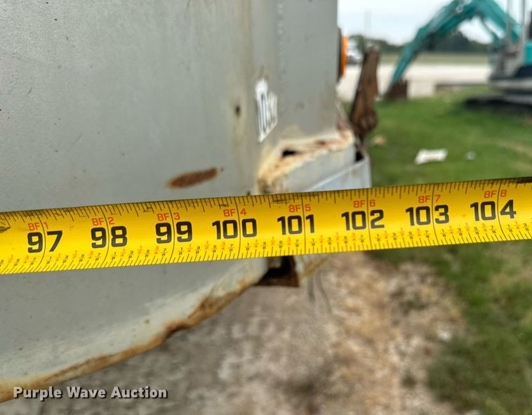 image for item DX1224 2005 STECO SW045100 walking floor trailer