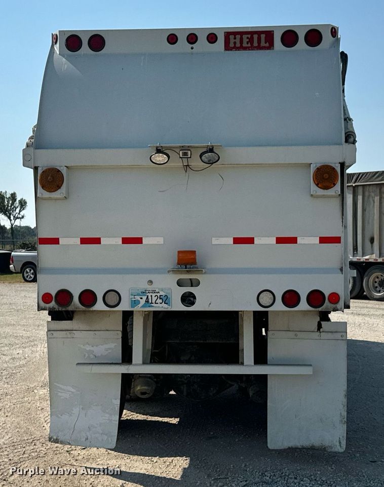 image for item DX1229 2007 Crane Carrier Low Entry refuse truck