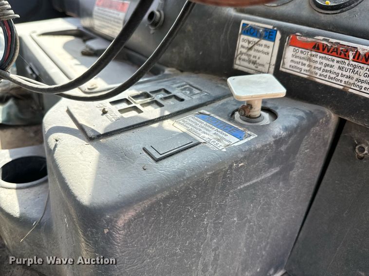 image for item DX1229 2007 Crane Carrier Low Entry refuse truck