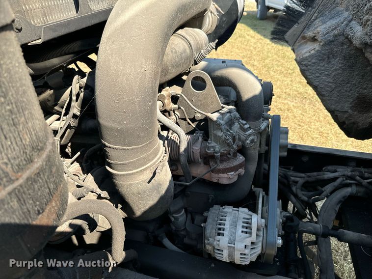 image for item DX1229 2007 Crane Carrier Low Entry refuse truck