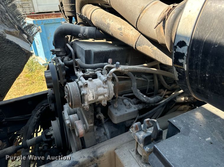 image for item DX1229 2007 Crane Carrier Low Entry refuse truck