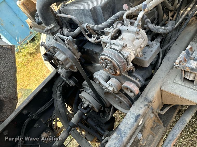 image for item DX1229 2007 Crane Carrier Low Entry refuse truck