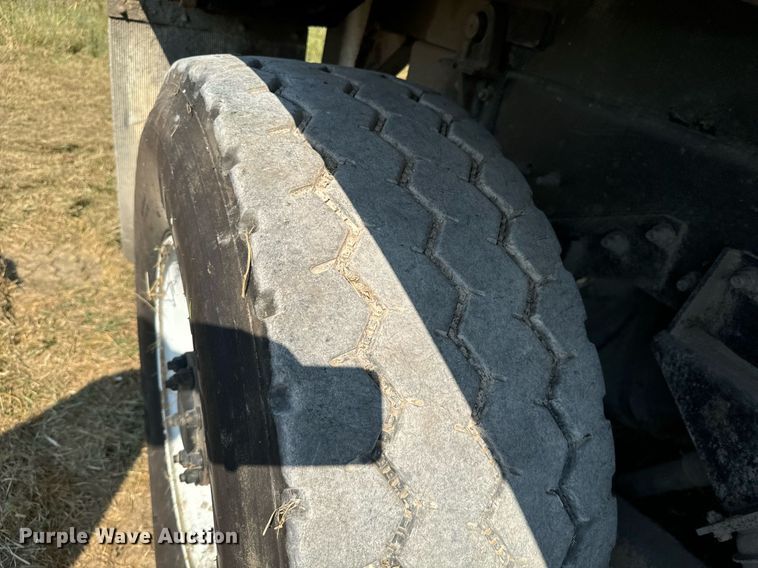 image for item DX1229 2007 Crane Carrier Low Entry refuse truck