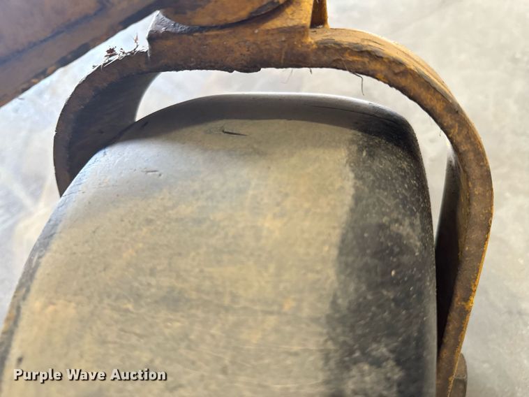 image for item DX1230 2017 Hustler Raptor SD ZTR lawn mower