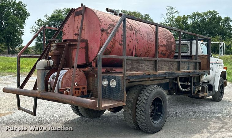 image for item DX1232 1983 Chevrolet C70 water truck
