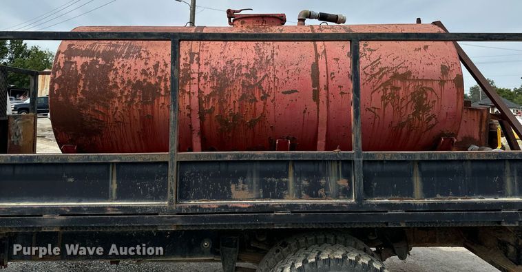 image for item DX1232 1983 Chevrolet C70 water truck