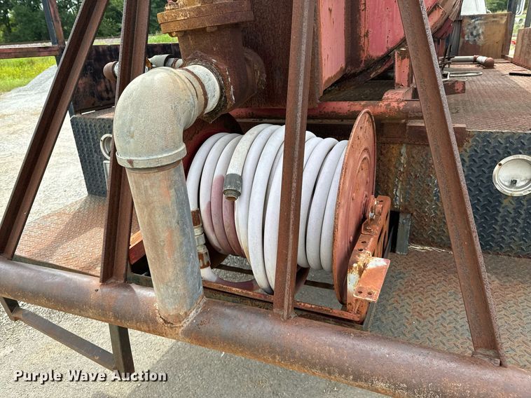 image for item DX1232 1983 Chevrolet C70 water truck