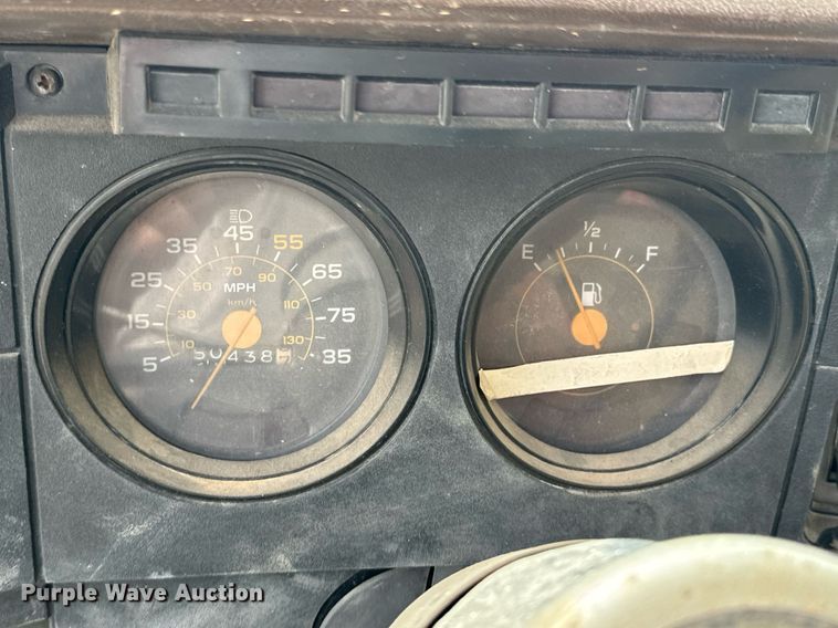 image for item DX1232 1983 Chevrolet C70 water truck