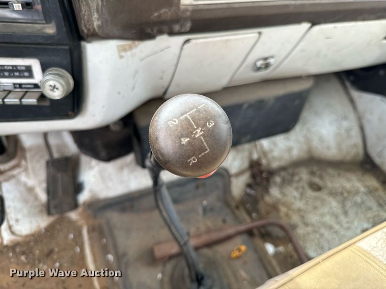 image for item DX1232 1983 Chevrolet C70 water truck