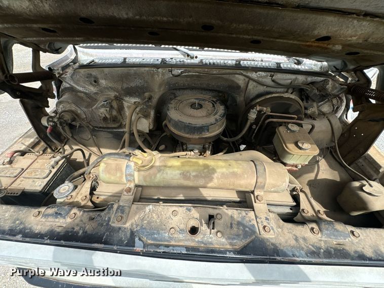 image for item DX1232 1983 Chevrolet C70 water truck