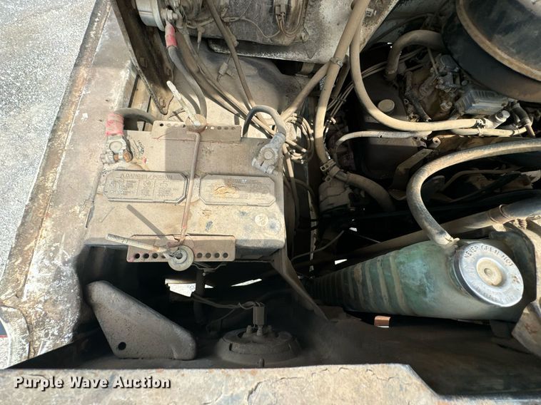 image for item DX1232 1983 Chevrolet C70 water truck