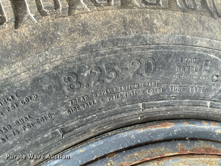 image for item DX1232 1983 Chevrolet C70 water truck