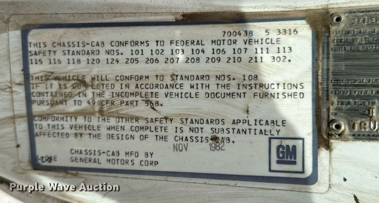 image for item DX1232 1983 Chevrolet C70 water truck