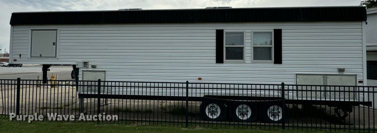 image for item DX1234 2002 Scotty Trlfire safety training trailer