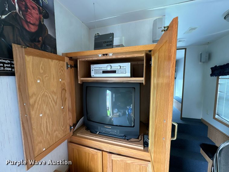 image for item DX1234 2002 Scotty Trlfire safety training trailer