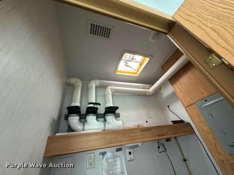 image for item DX1234 2002 Scotty Trlfire safety training trailer