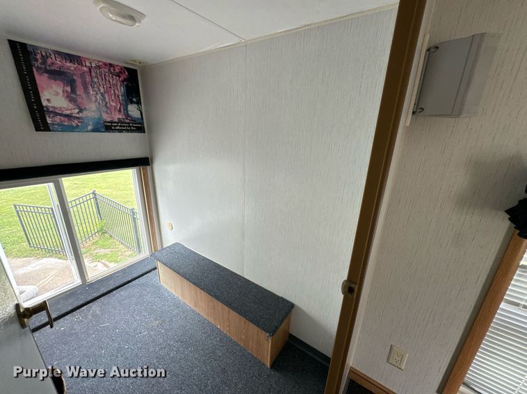 image for item DX1234 2002 Scotty Trlfire safety training trailer