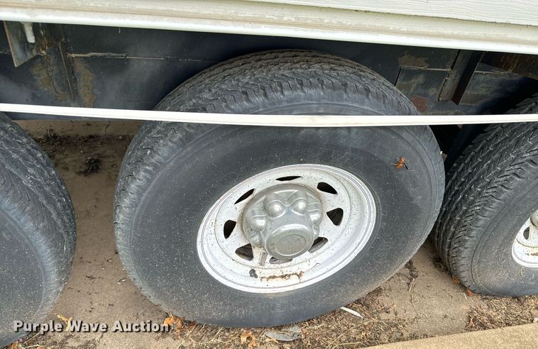 image for item DX1234 2002 Scotty Trlfire safety training trailer