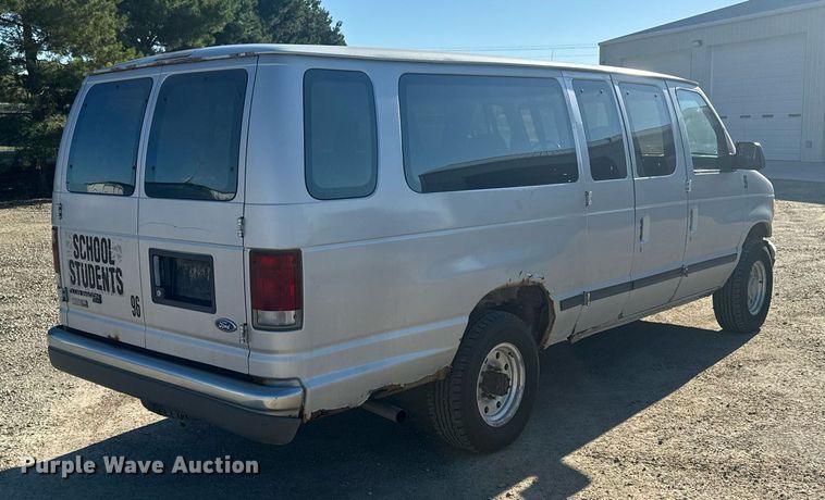 image for item DX3575 1996 Ford E350 Club Wagon XLT van