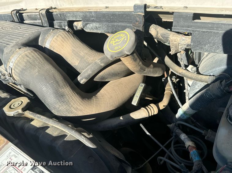 image for item DX3575 1996 Ford E350 Club Wagon XLT van