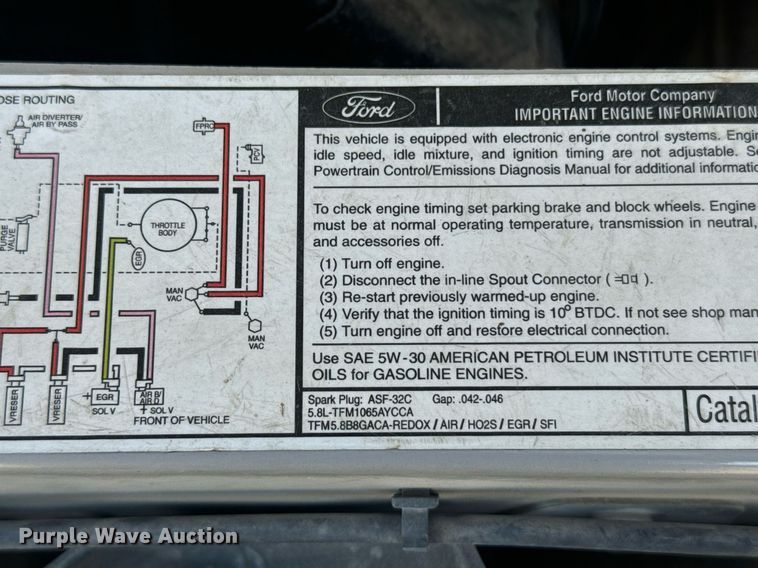 image for item DX3575 1996 Ford E350 Club Wagon XLT van