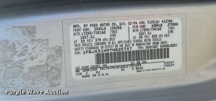 image for item DX3575 1996 Ford E350 Club Wagon XLT van