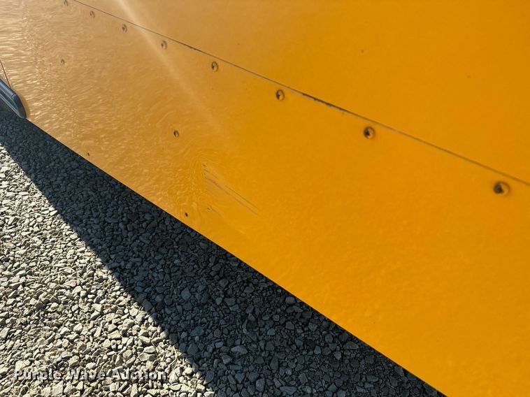 image for item DX3576 2006 Thomas school bus