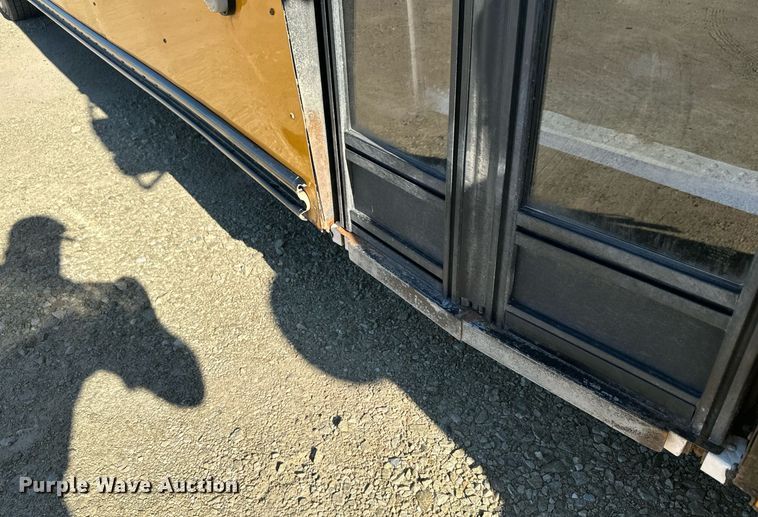 image for item DX3576 2006 Thomas school bus