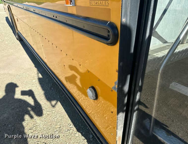 image for item DX3576 2006 Thomas school bus