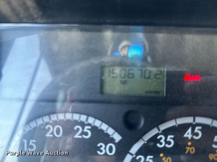 image for item DX3576 2006 Thomas school bus