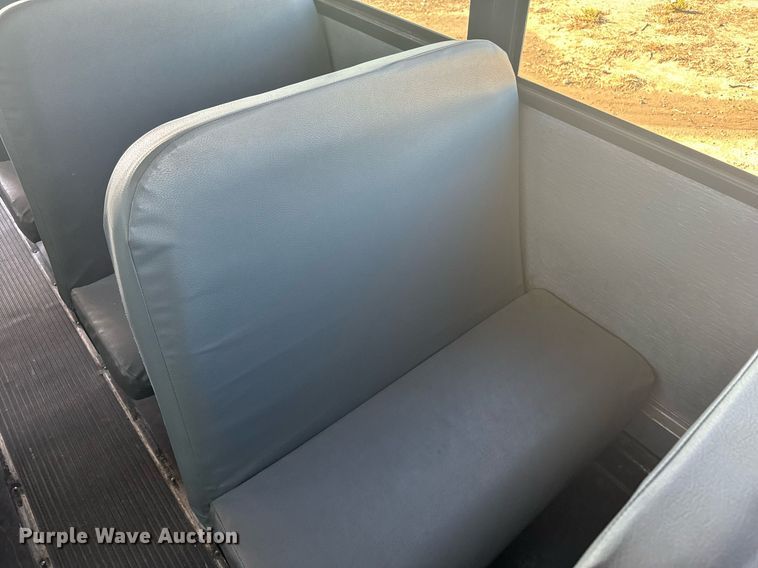 image for item DX3576 2006 Thomas school bus