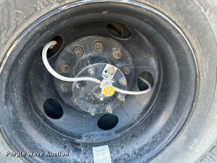 image for item DX3576 2006 Thomas school bus