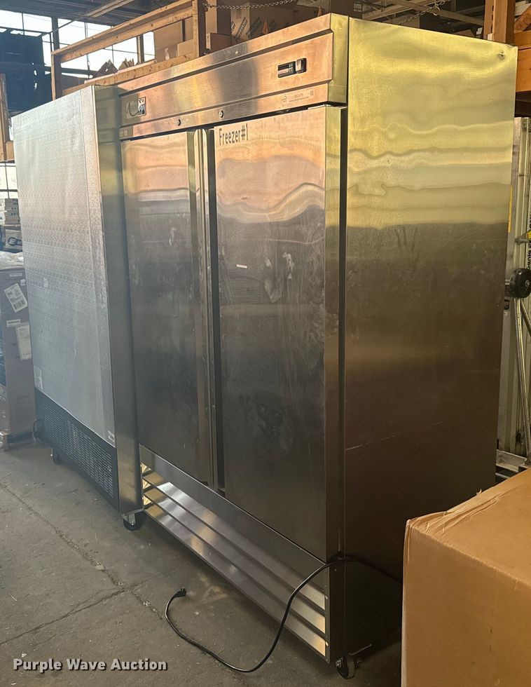 image for item DX3579 Avantco refrigerator and freezer