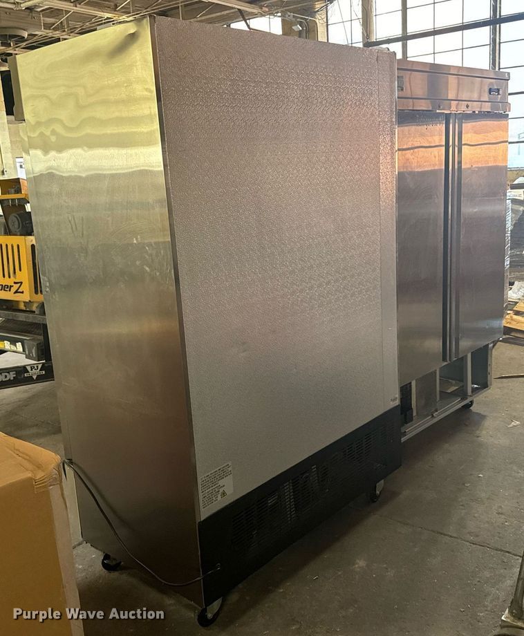 image for item DX3579 Avantco refrigerator and freezer