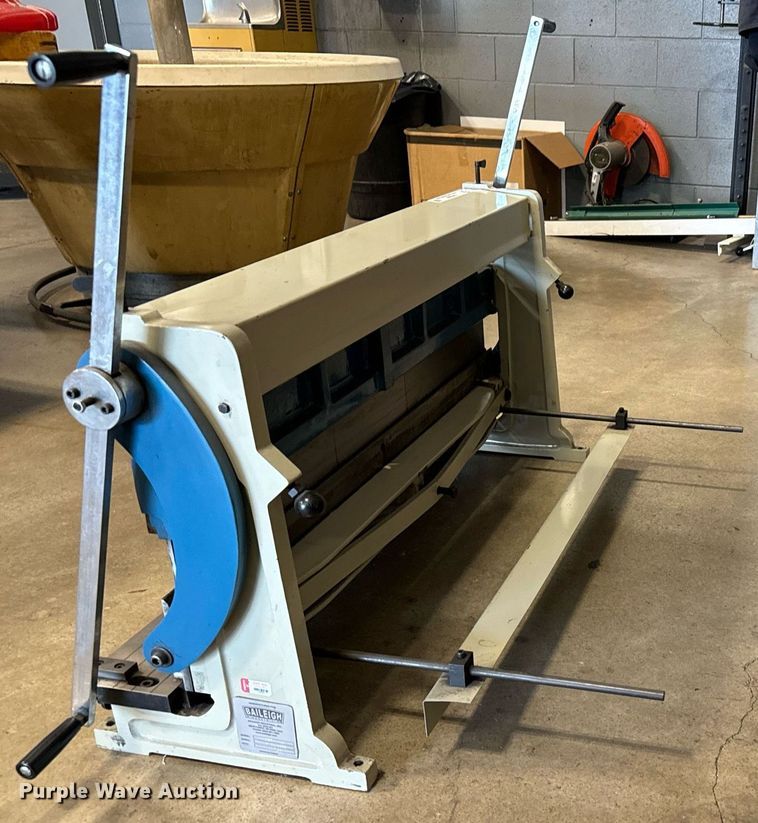 image for item DX3584 2017 Baileigh SBR-4020 sheet metal brake