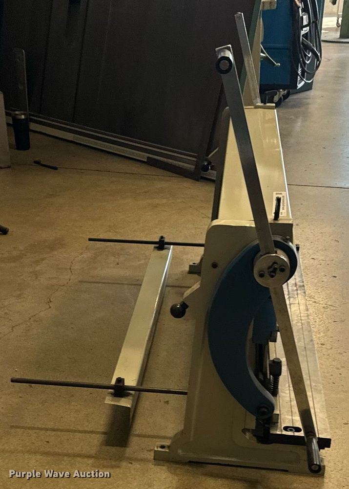 image for item DX3584 2017 Baileigh SBR-4020 sheet metal brake