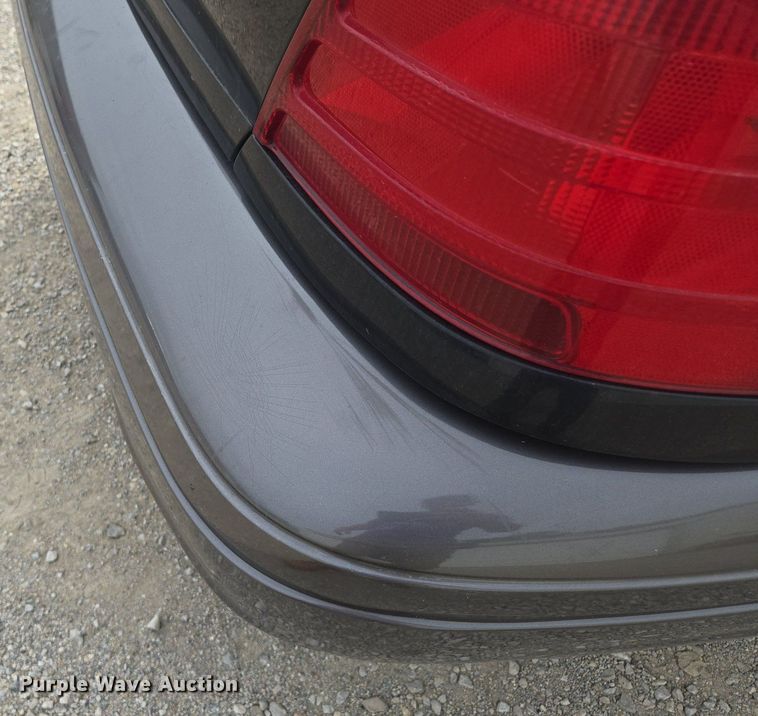 image for item EE8472 2003 Ford Crown Victoria Police Interceptor    